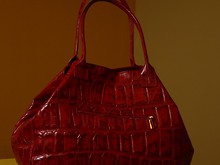 Sarkana ādas soma